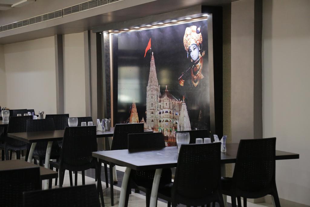 Hotel Rudra Plaza Дварка Екстер'єр фото